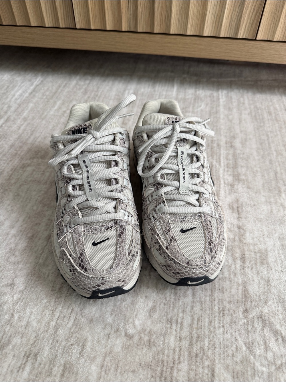 Nike P-6000 Snake-Print Sneakers in Light Beige and Gray Sz 6.5